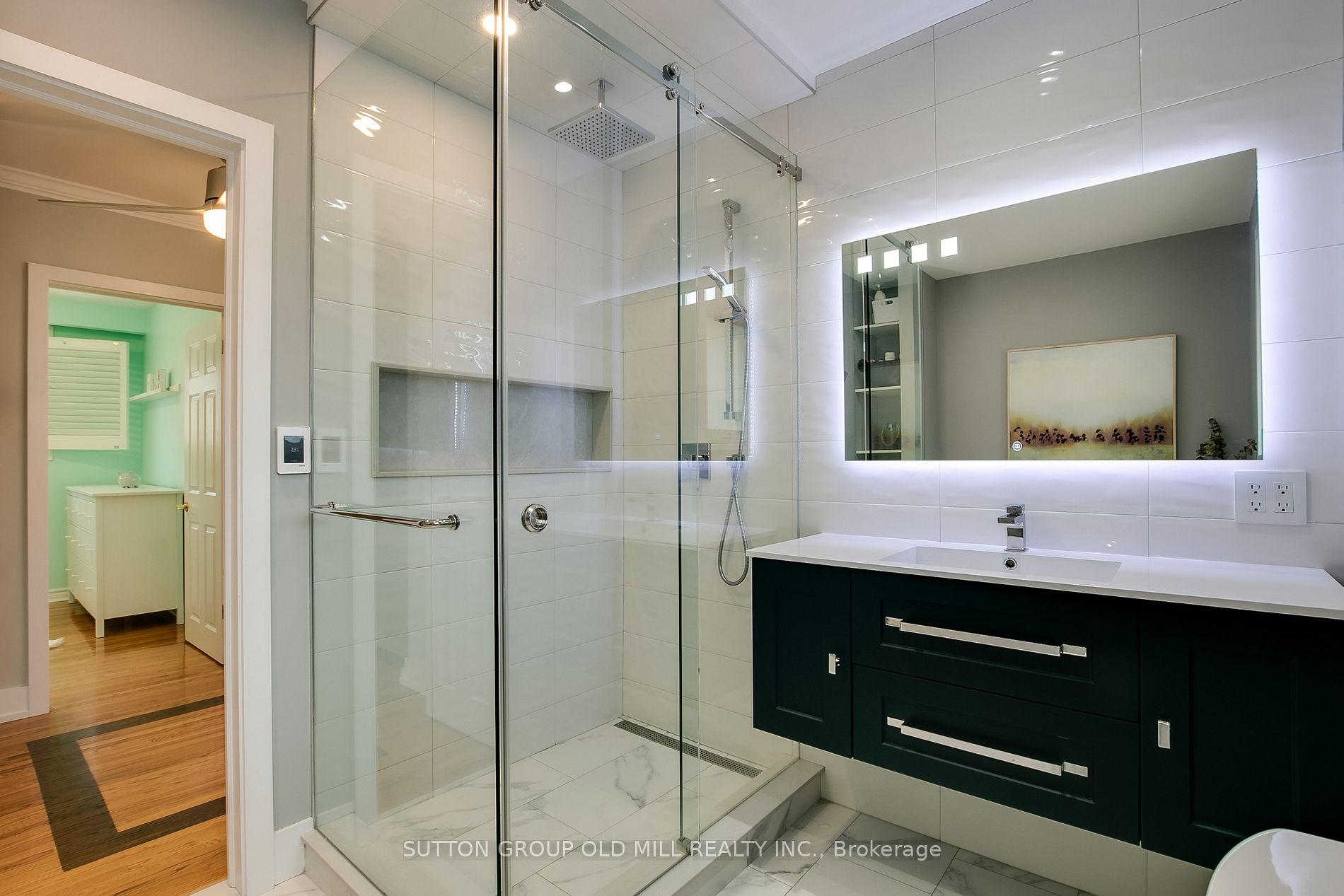 61 Oxenden Cres