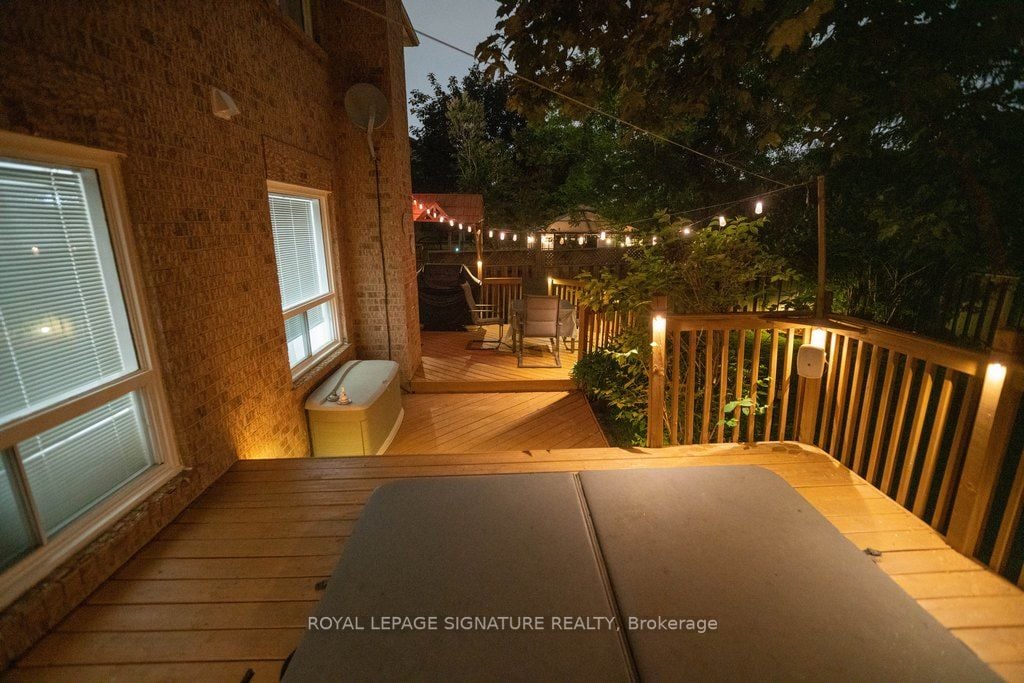 69 Mullis Cres