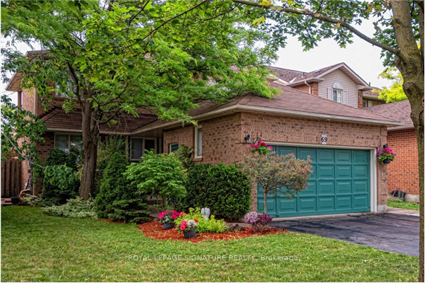 69 Mullis Cres, Brampton