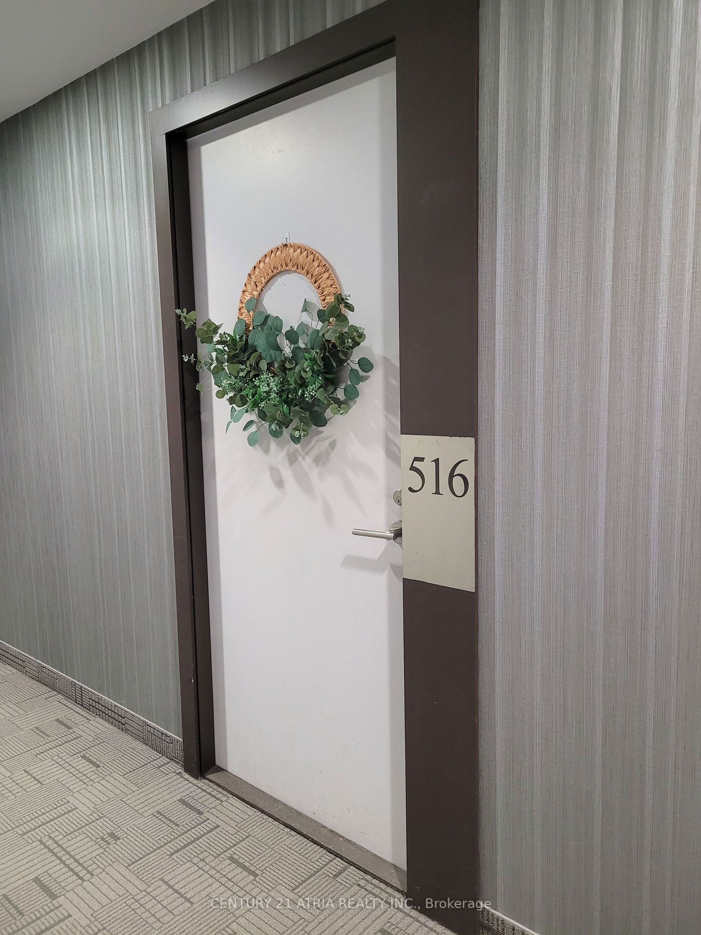 8 Fieldway Rd, #516