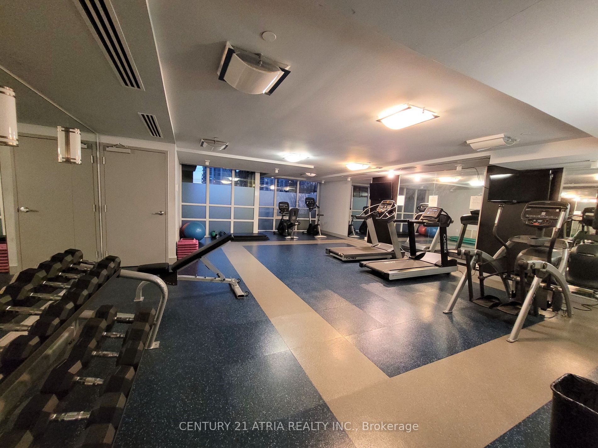 8 Fieldway Rd, #516
