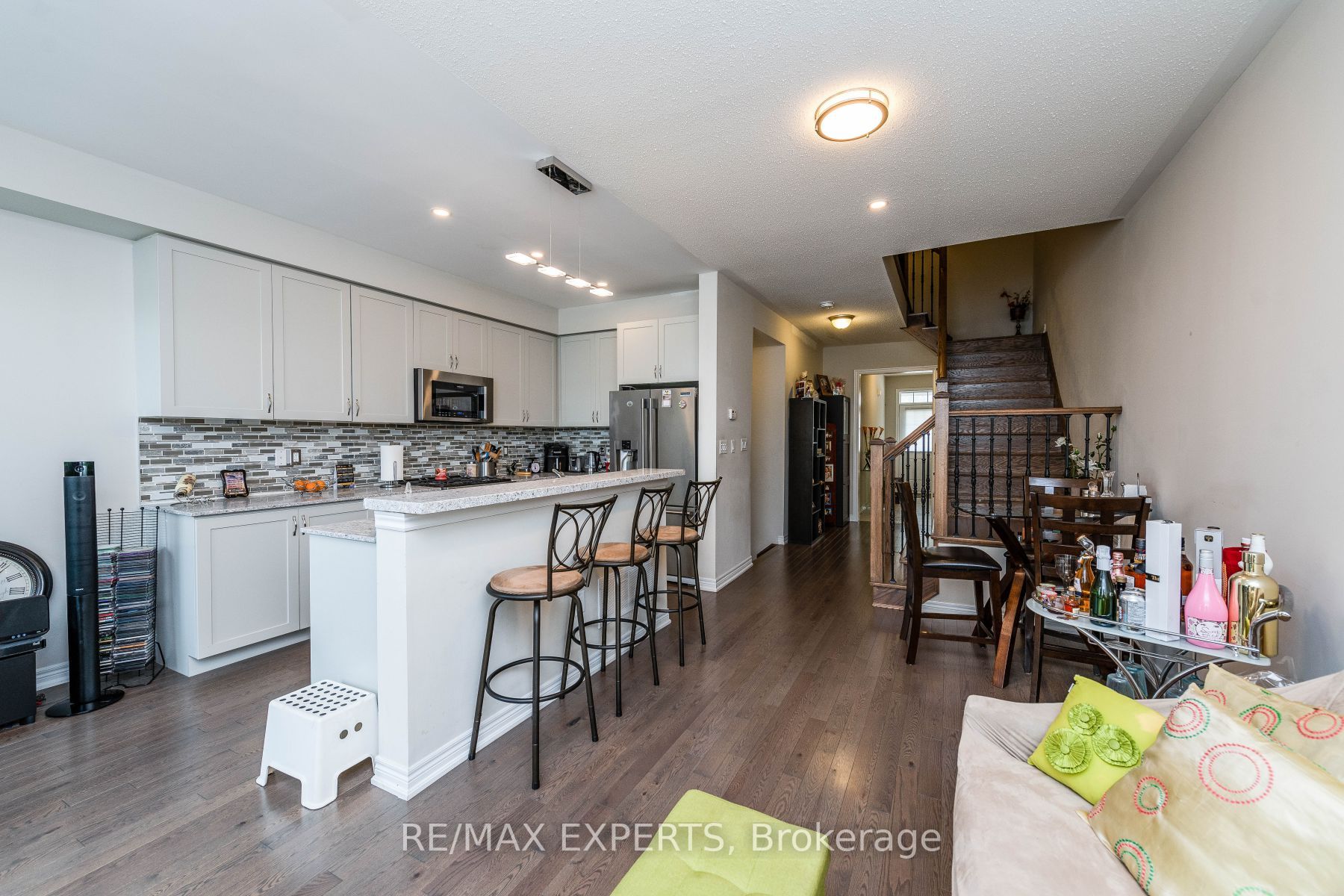 123 MORRA Avenue