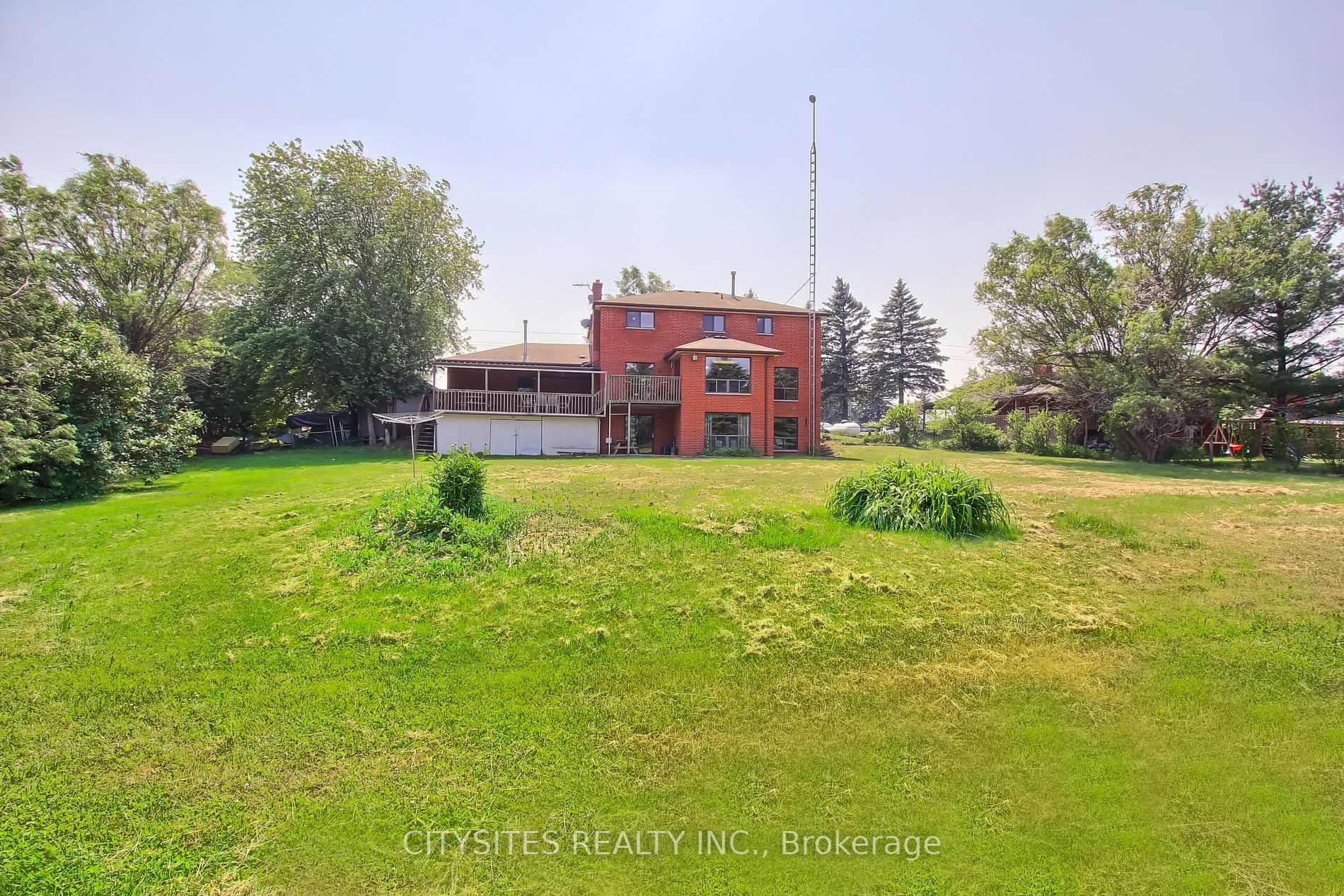 14773 Innis Lake Rd