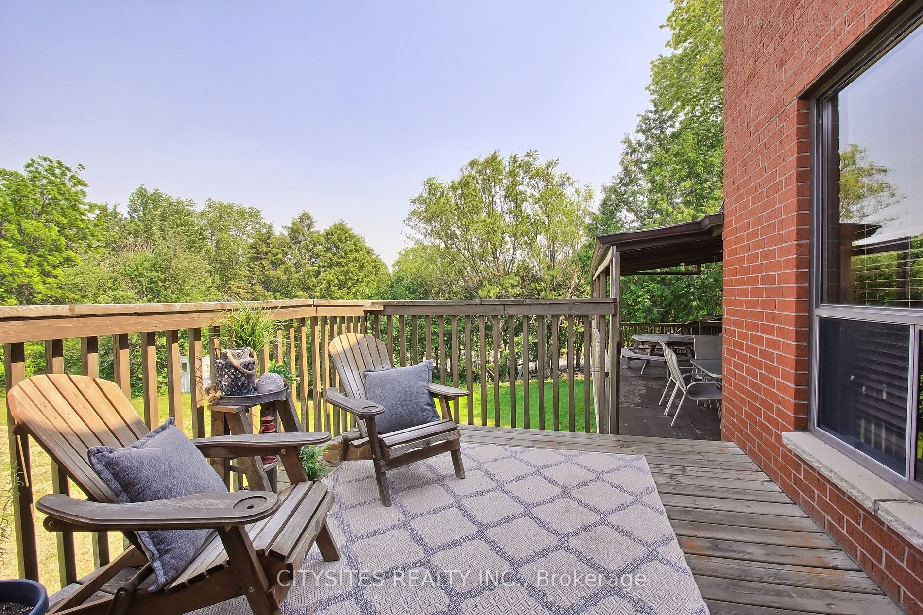 14773 Innis Lake Rd