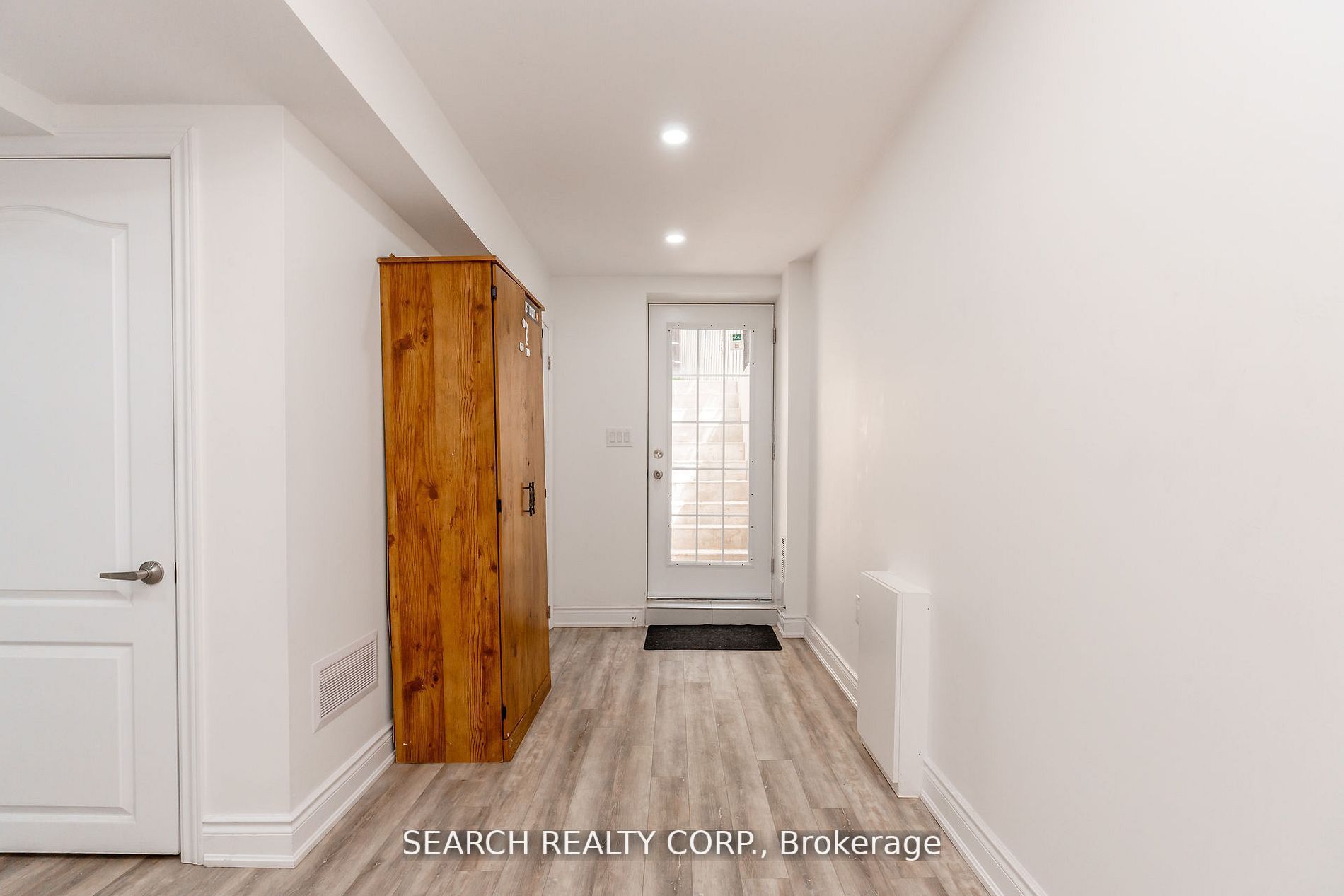 51 Sutter Ave