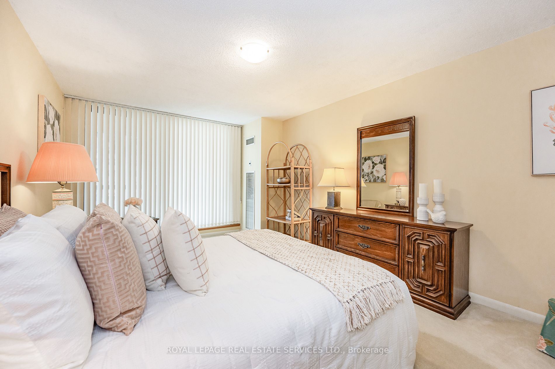 2170 Marine Drive, #1102