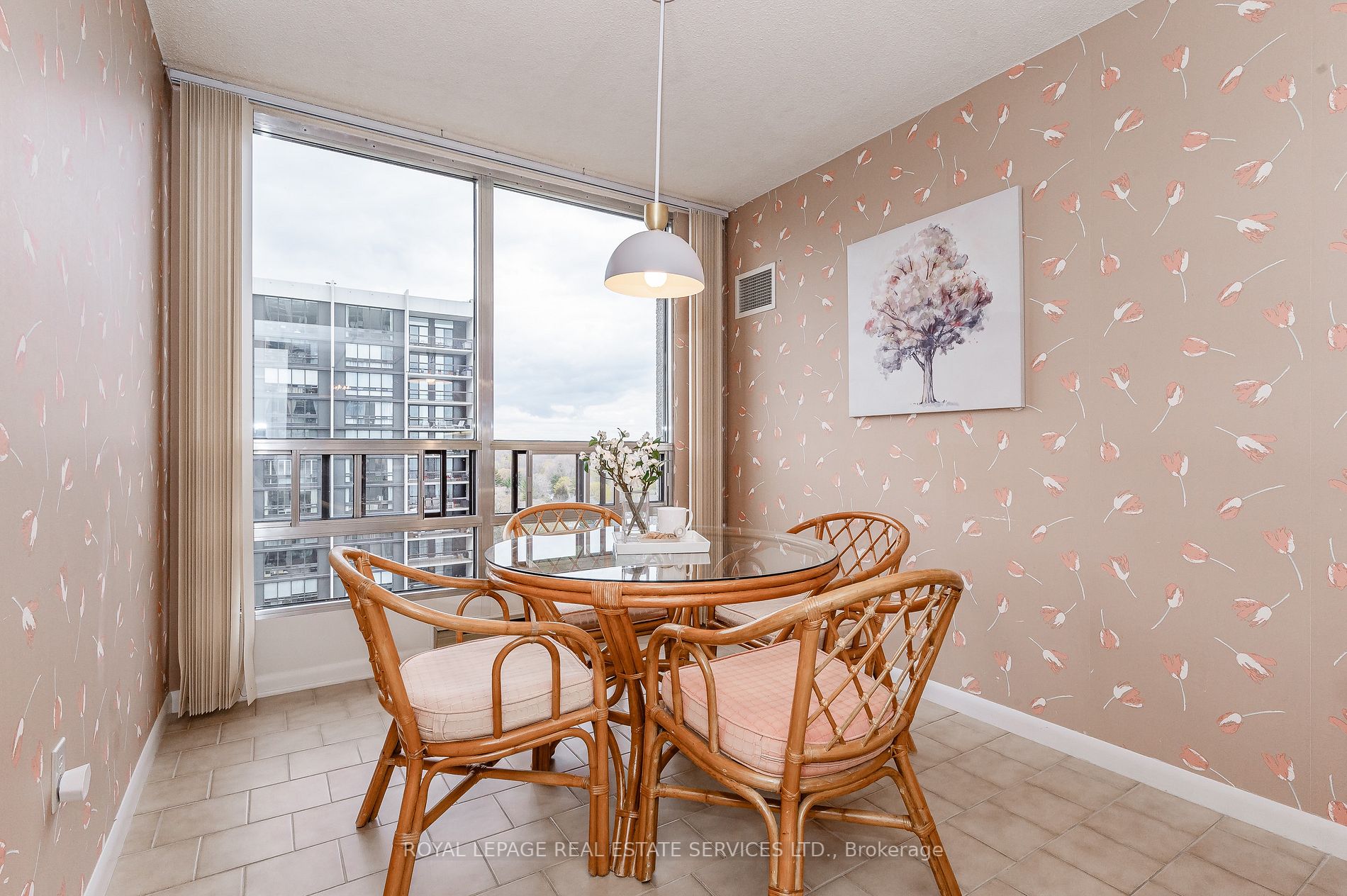 2170 Marine Drive, #1102