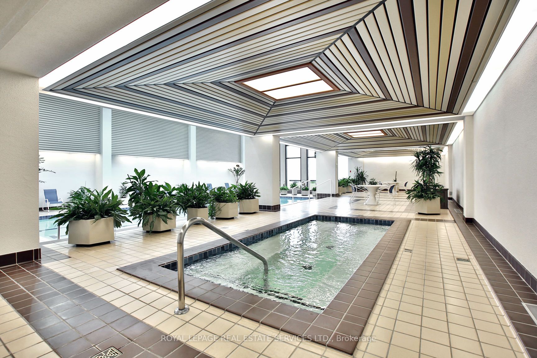 2170 Marine Drive, #1102