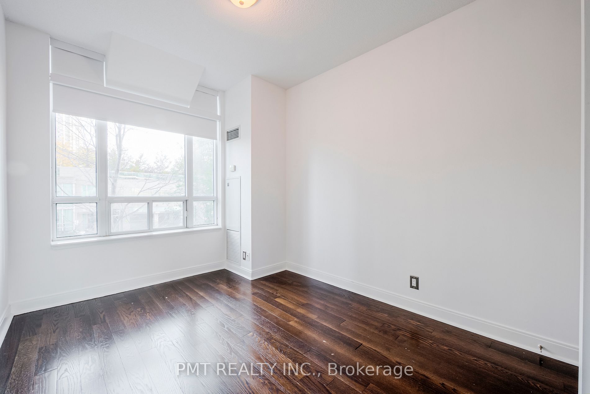 80 Absolute Avenue, #204