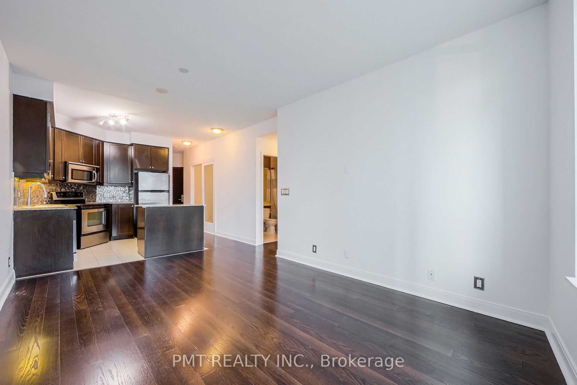 80 Absolute Avenue, #204