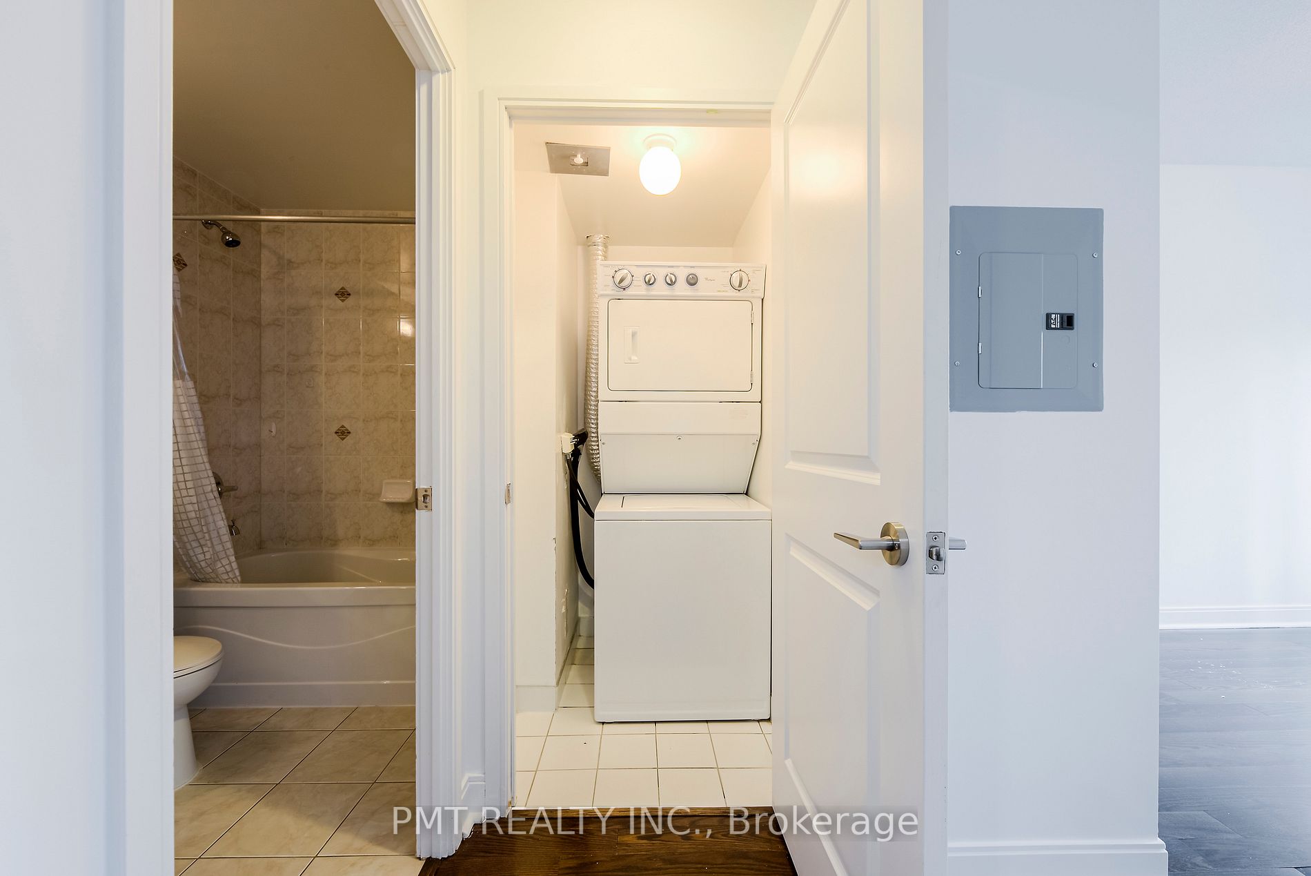 80 Absolute Avenue, #204