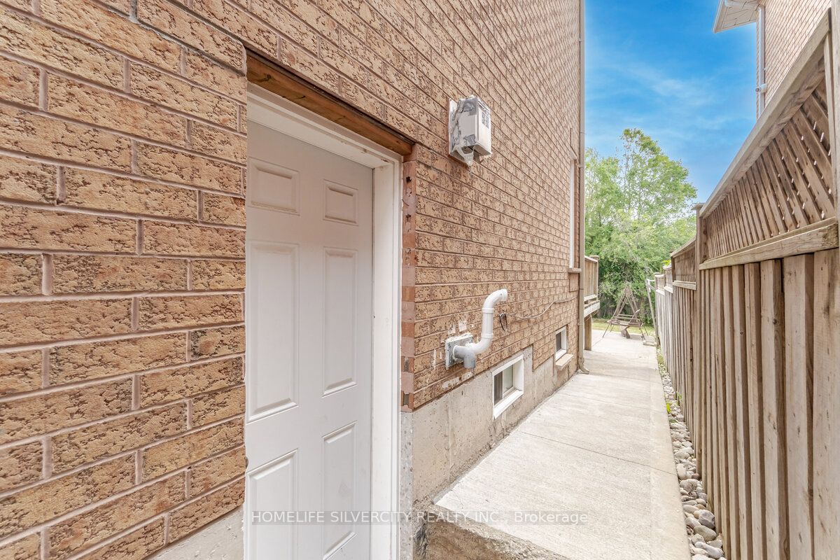 46 Wildberry Cres