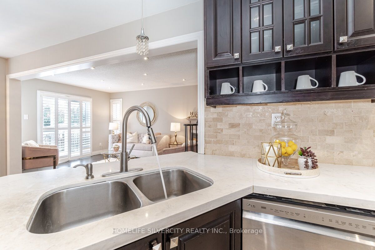 46 Wildberry Cres