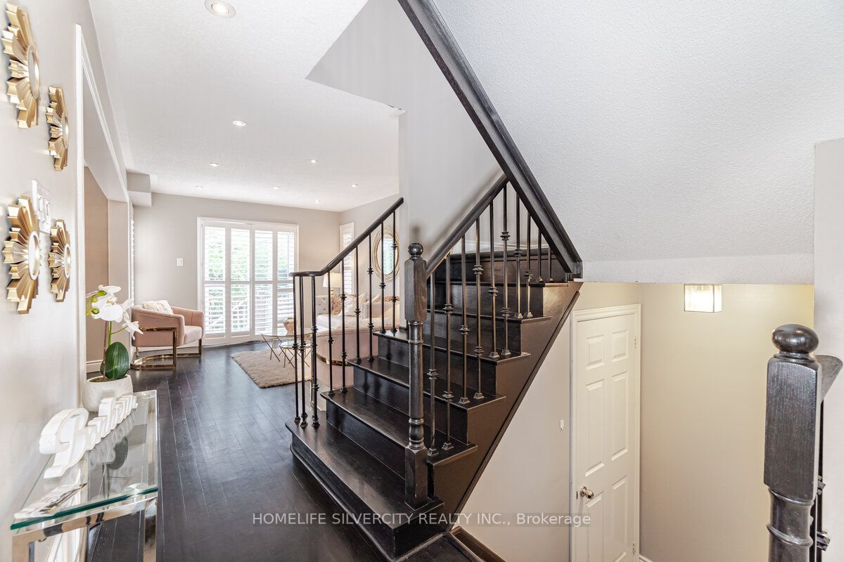 46 Wildberry Cres