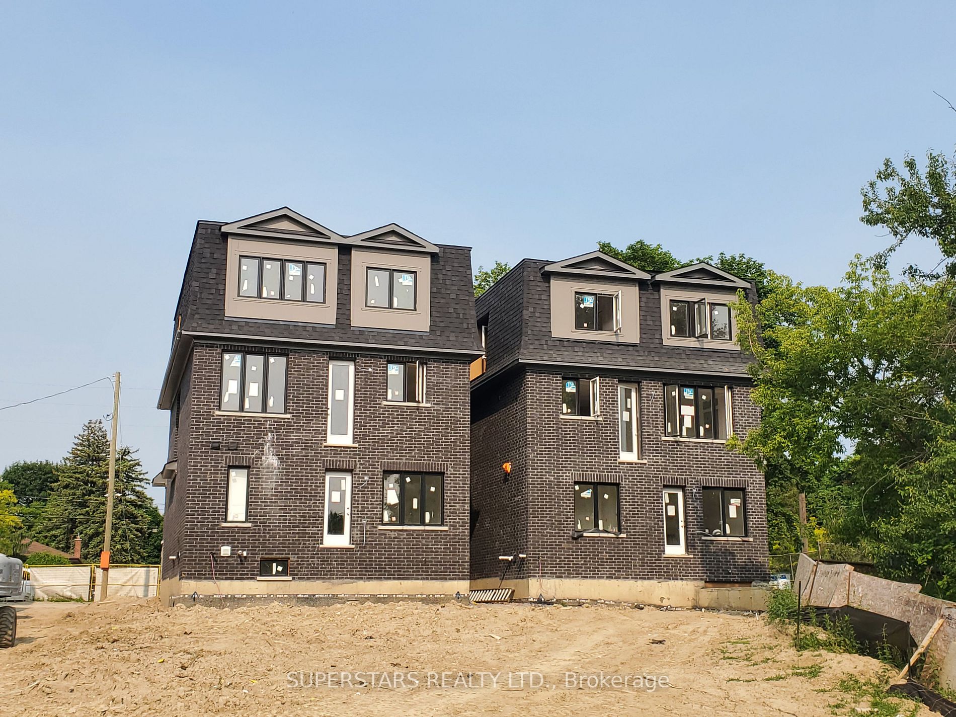 2998 Weston Rd