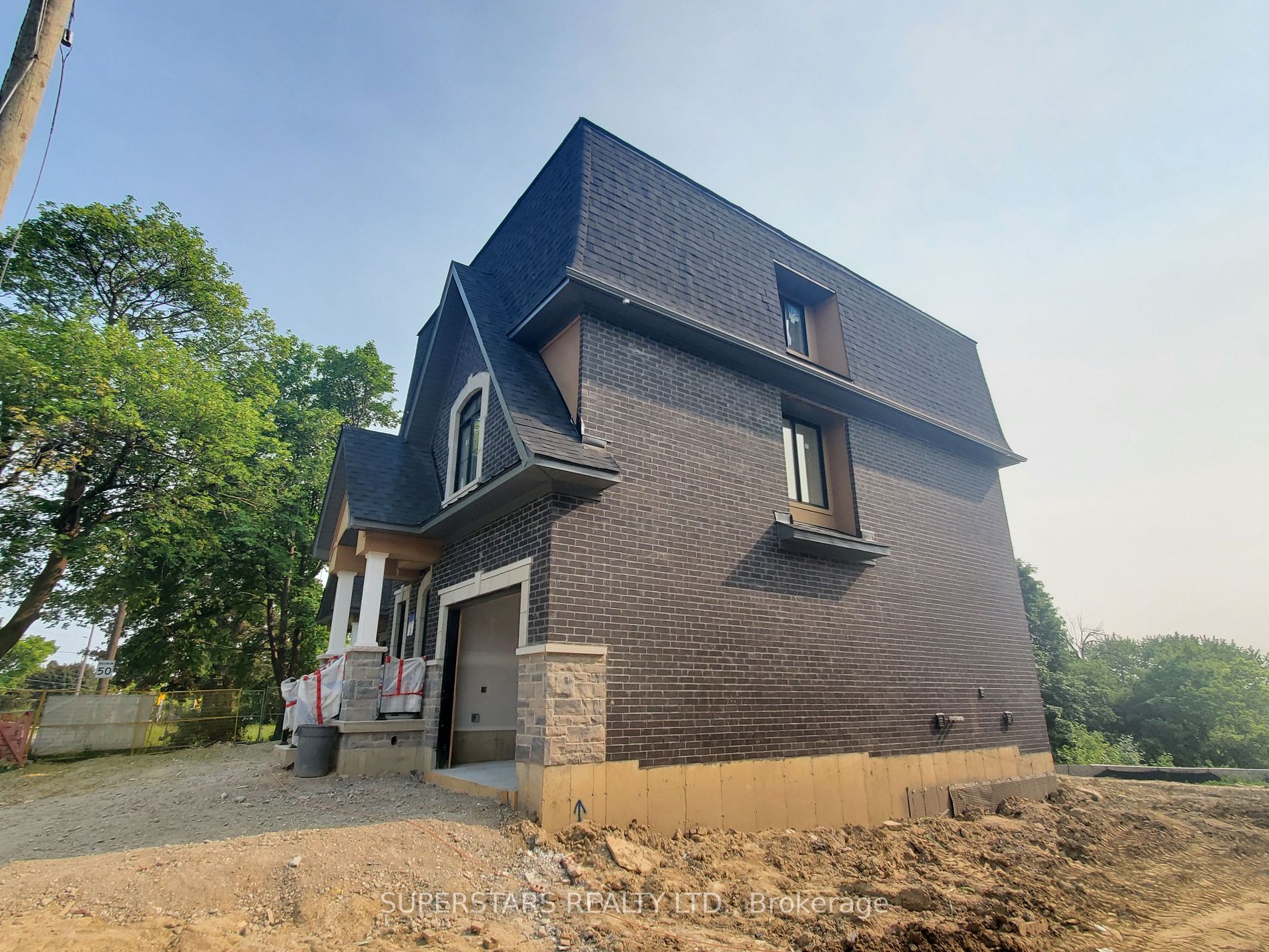 2998 Weston Rd