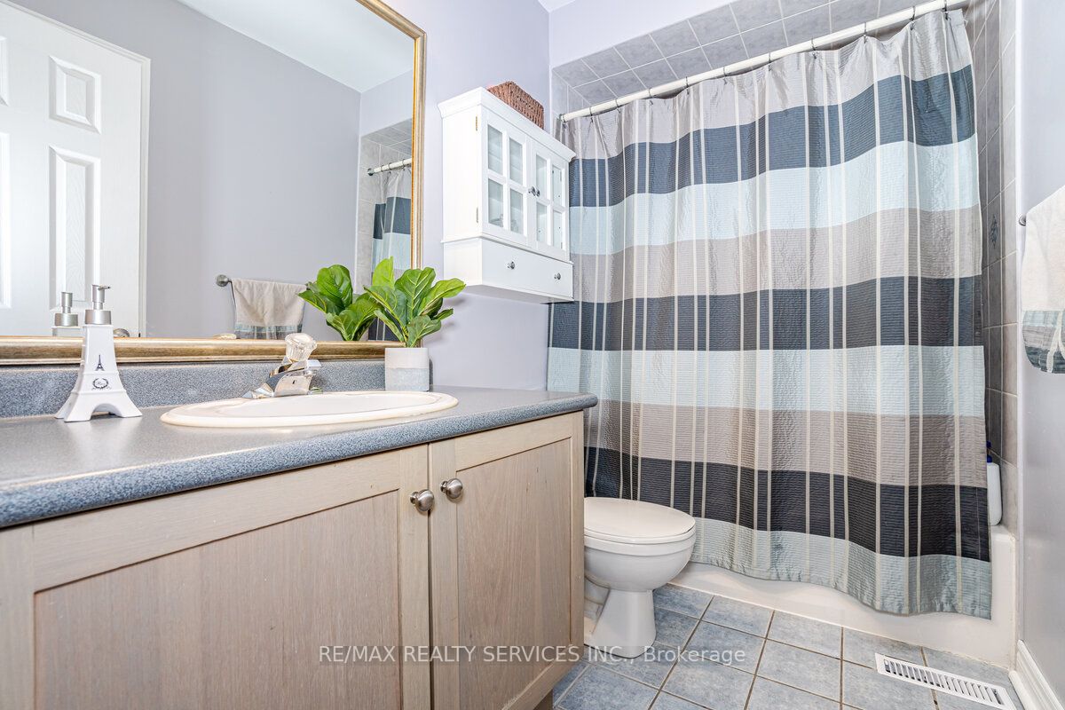 158 Marycroft Crt