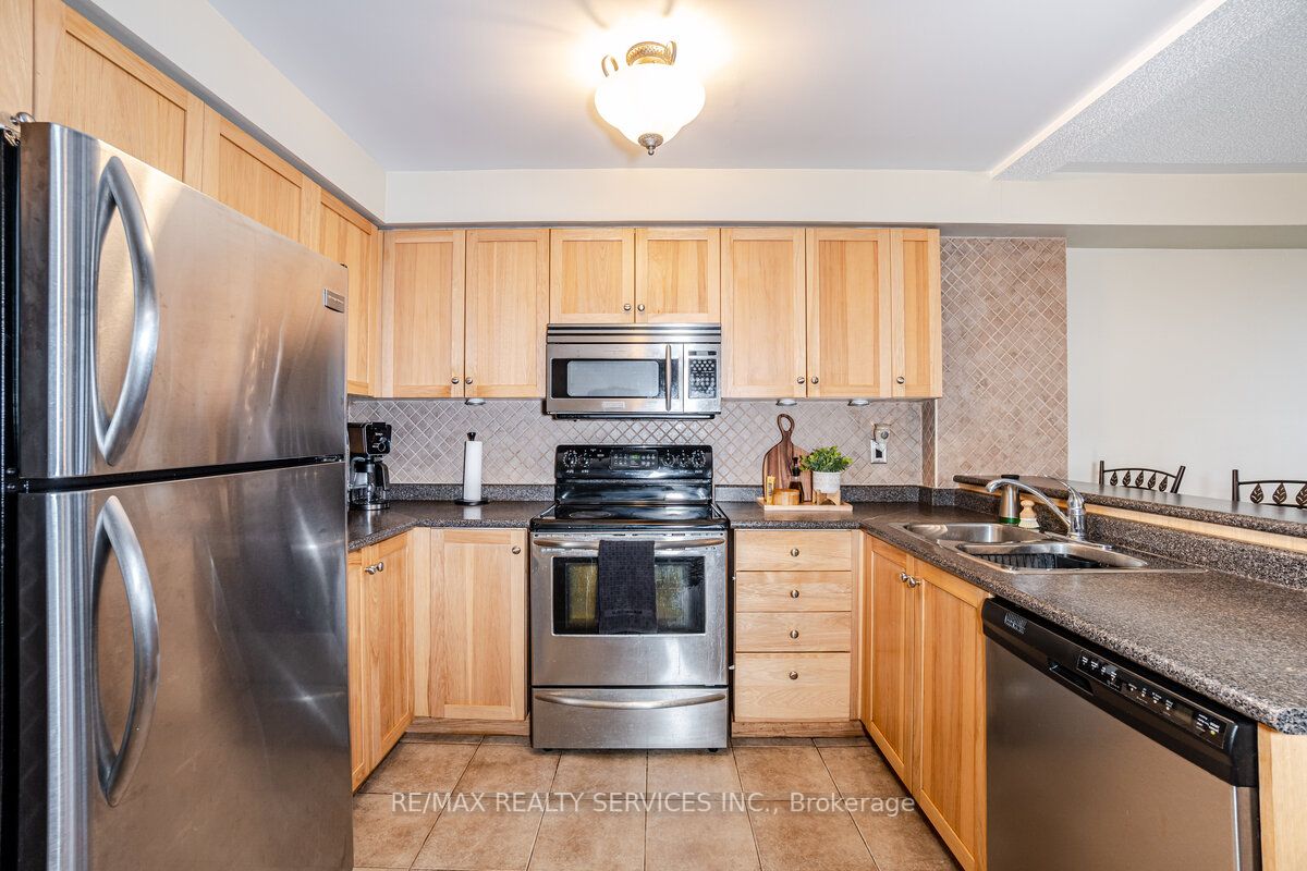 158 Marycroft Crt