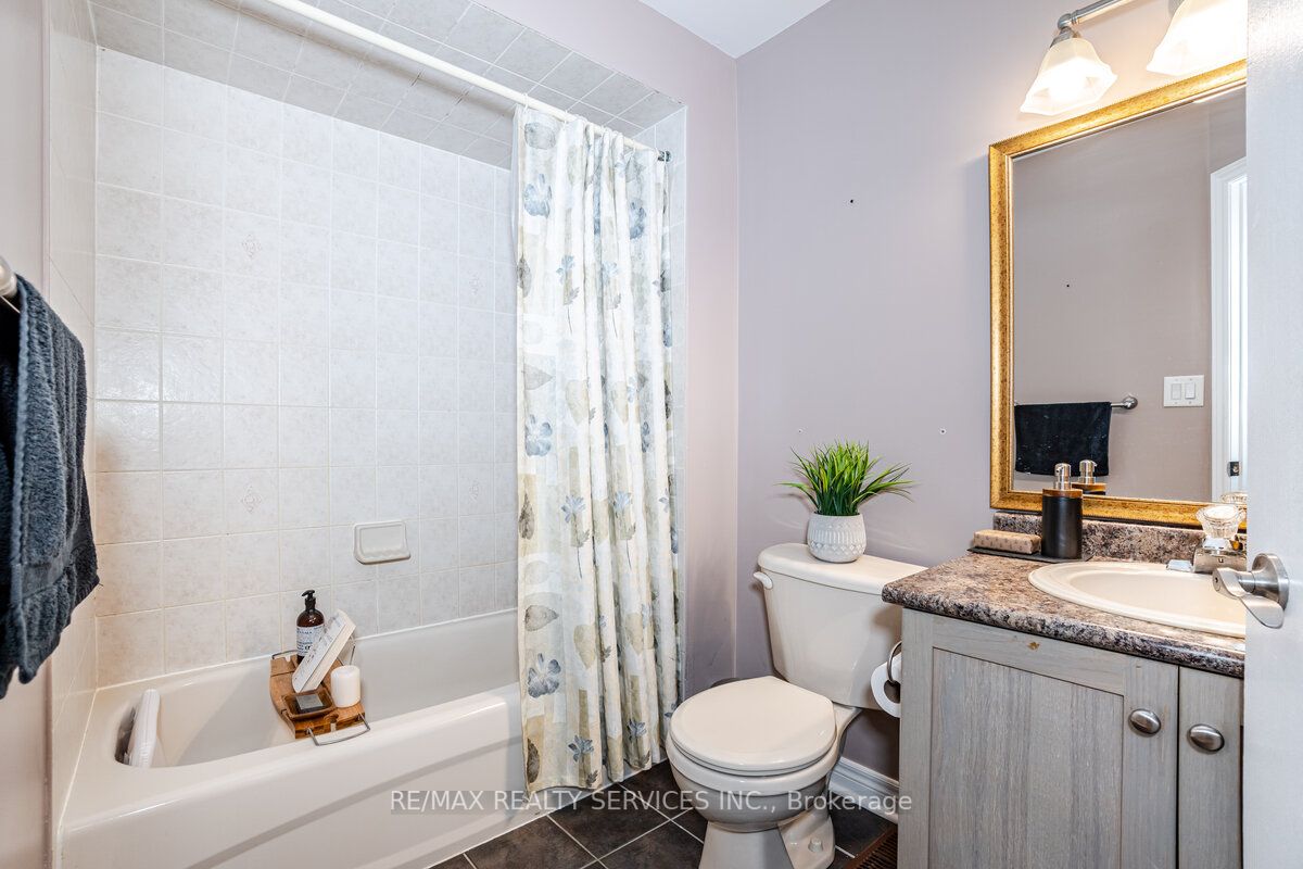 158 Marycroft Crt