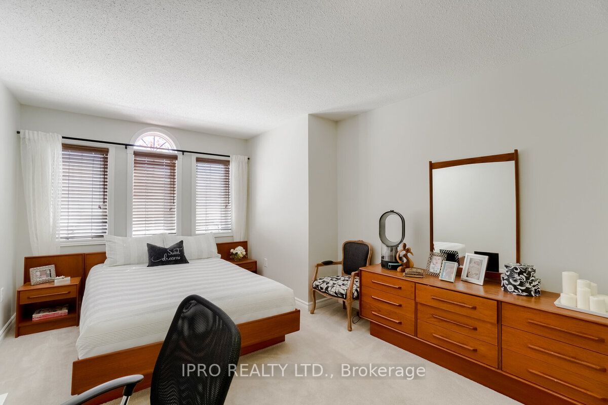 4055 Forest Run Ave, #63