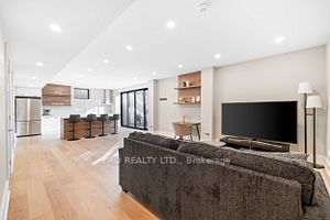 234 Maurice Dr