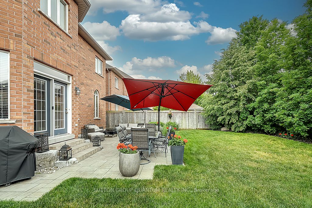 3313 Mistwell Crescent