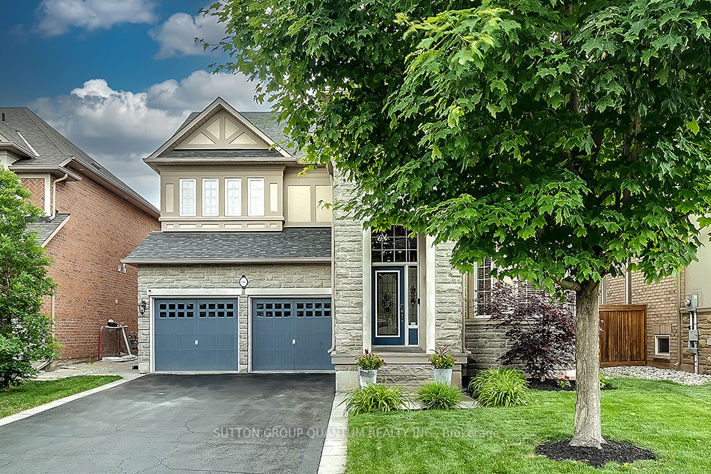 3313 Mistwell Crescent