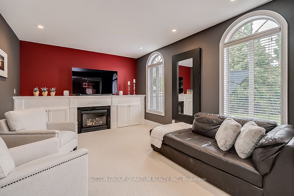 3313 Mistwell Crescent