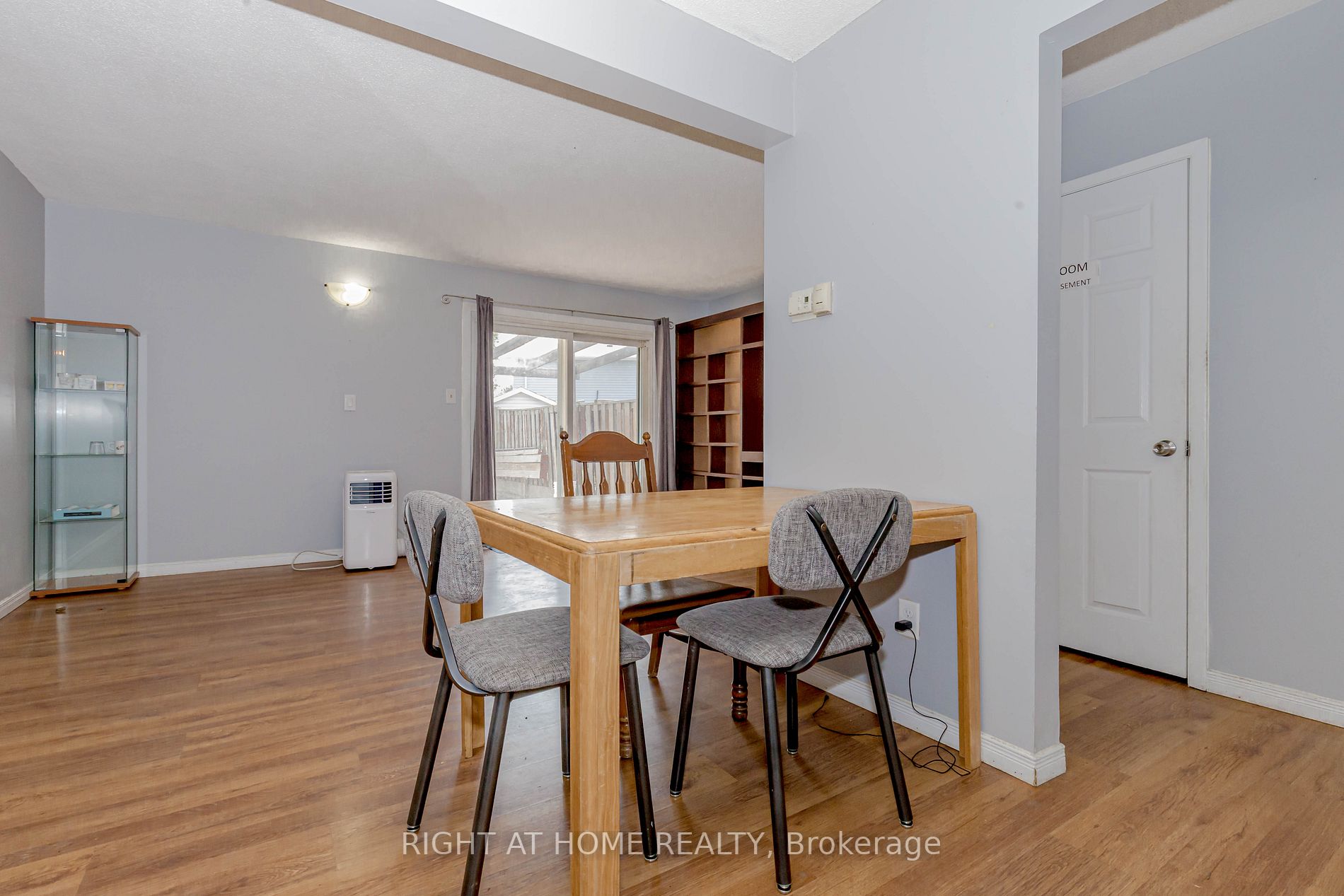 17 Hedley Court