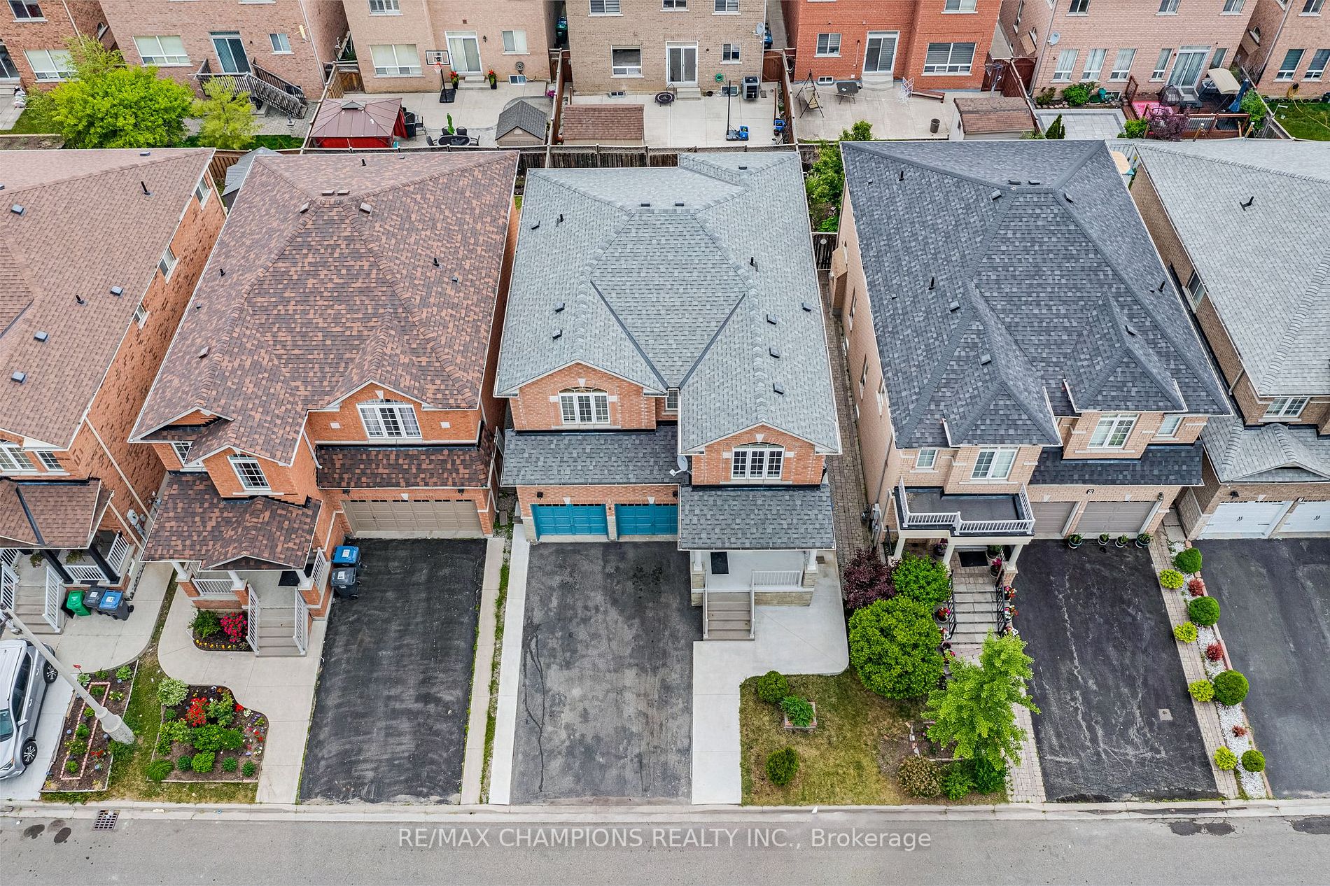 Listing W6126600 - Large Photo # 2