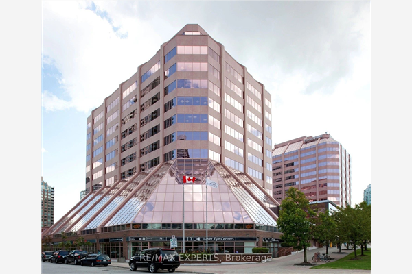 50 Burnhamthorpe Rd W, Mississauga