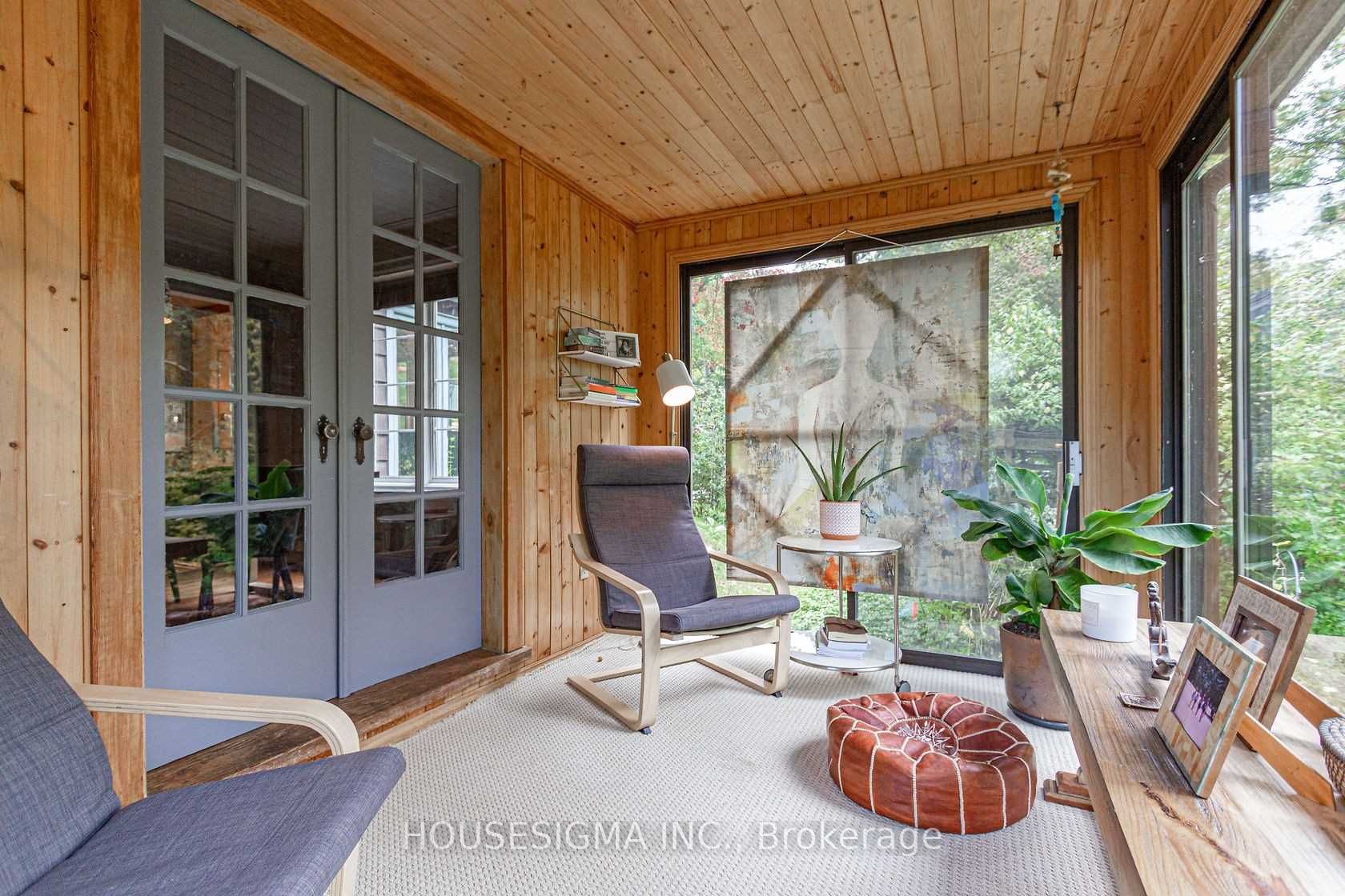 804 Shadeland Ave