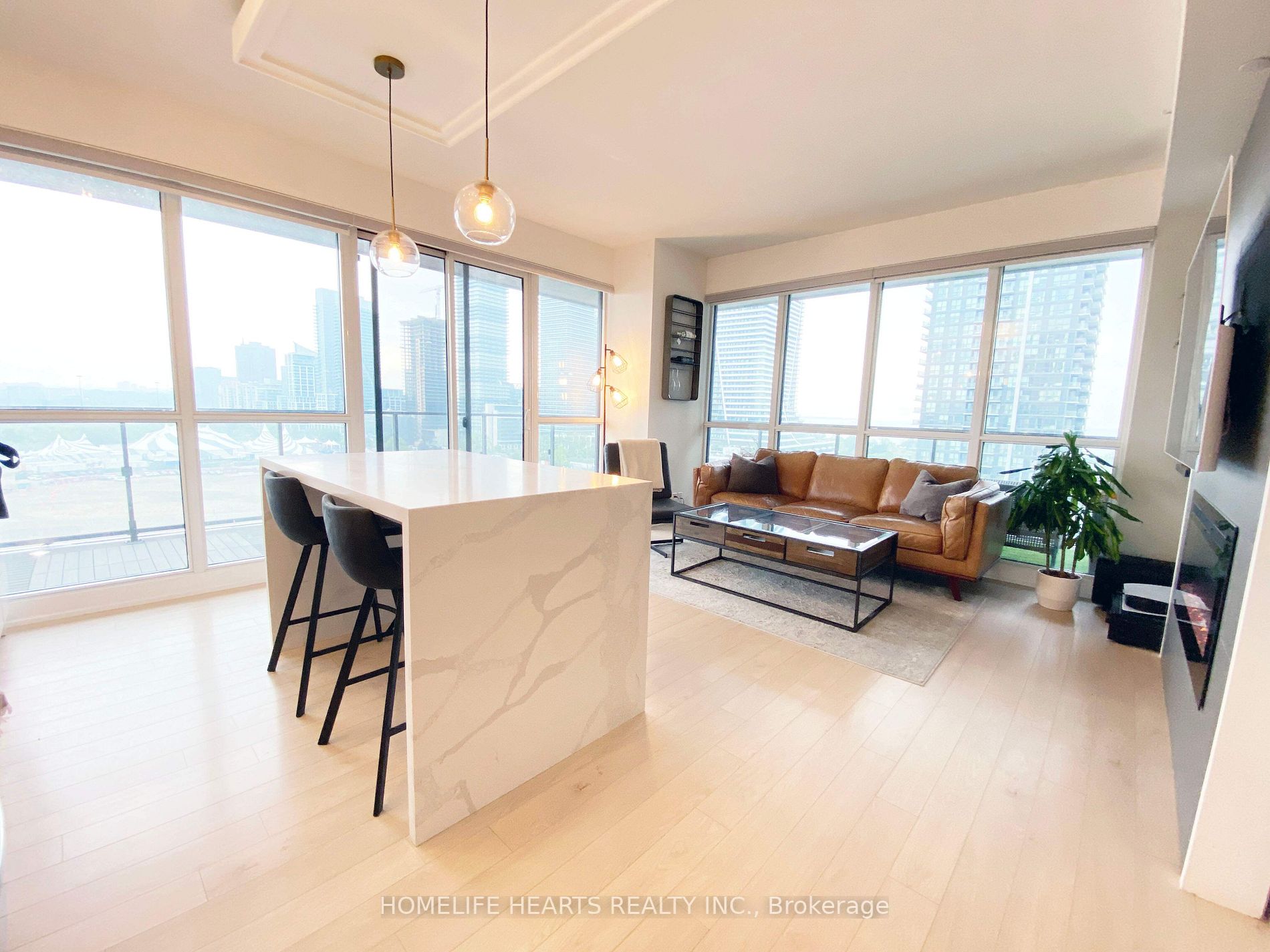 10 Park Lawn Rd, #1309