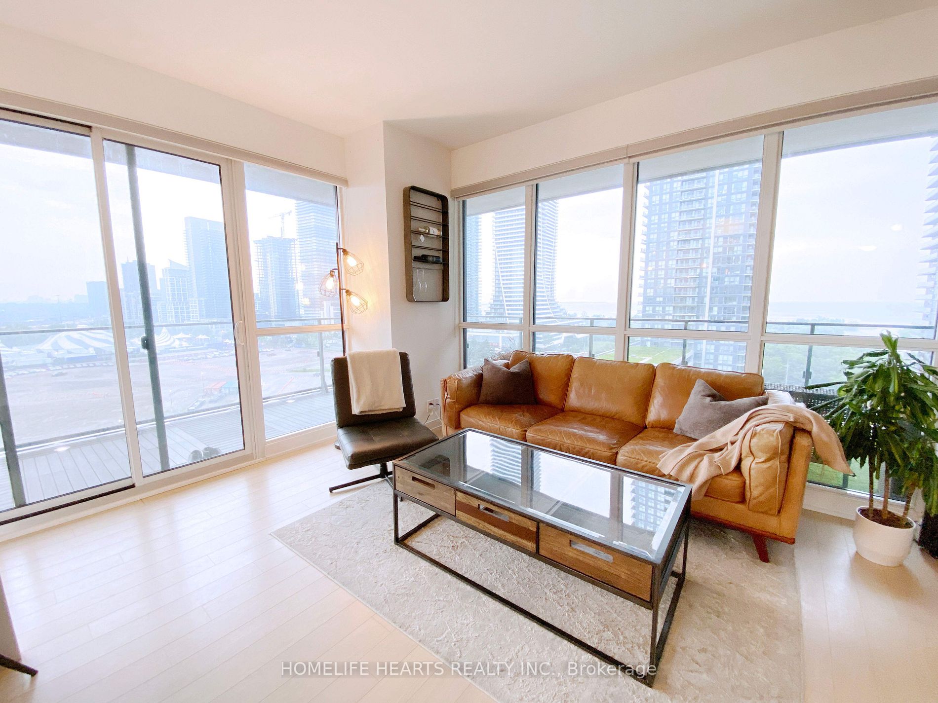 10 Park Lawn Rd, #1309