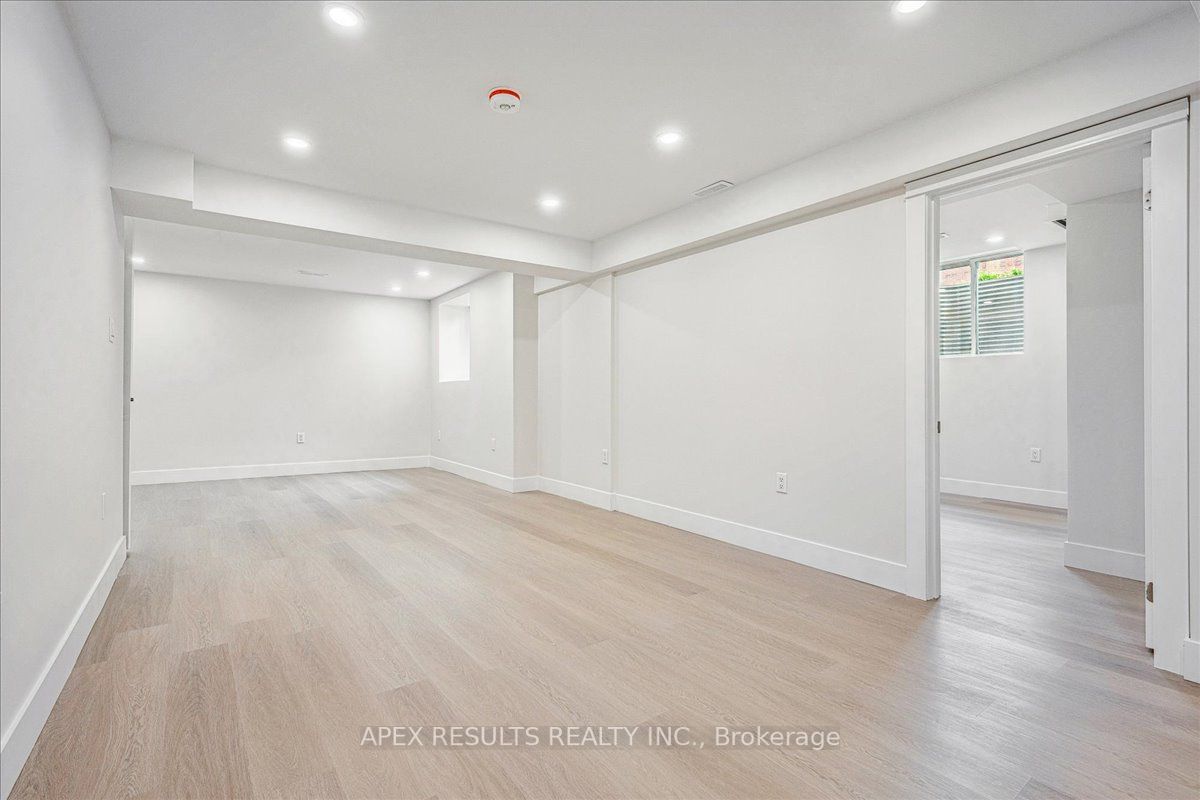Listing W6129356 - Large Photo # 38