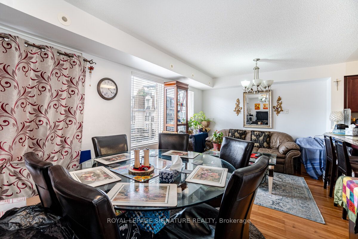 115 George Appleton Way, #2137