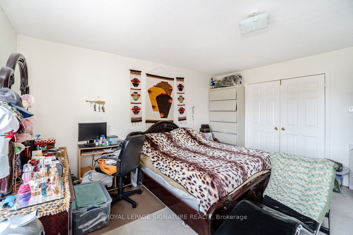 115 George Appleton Way, #2137