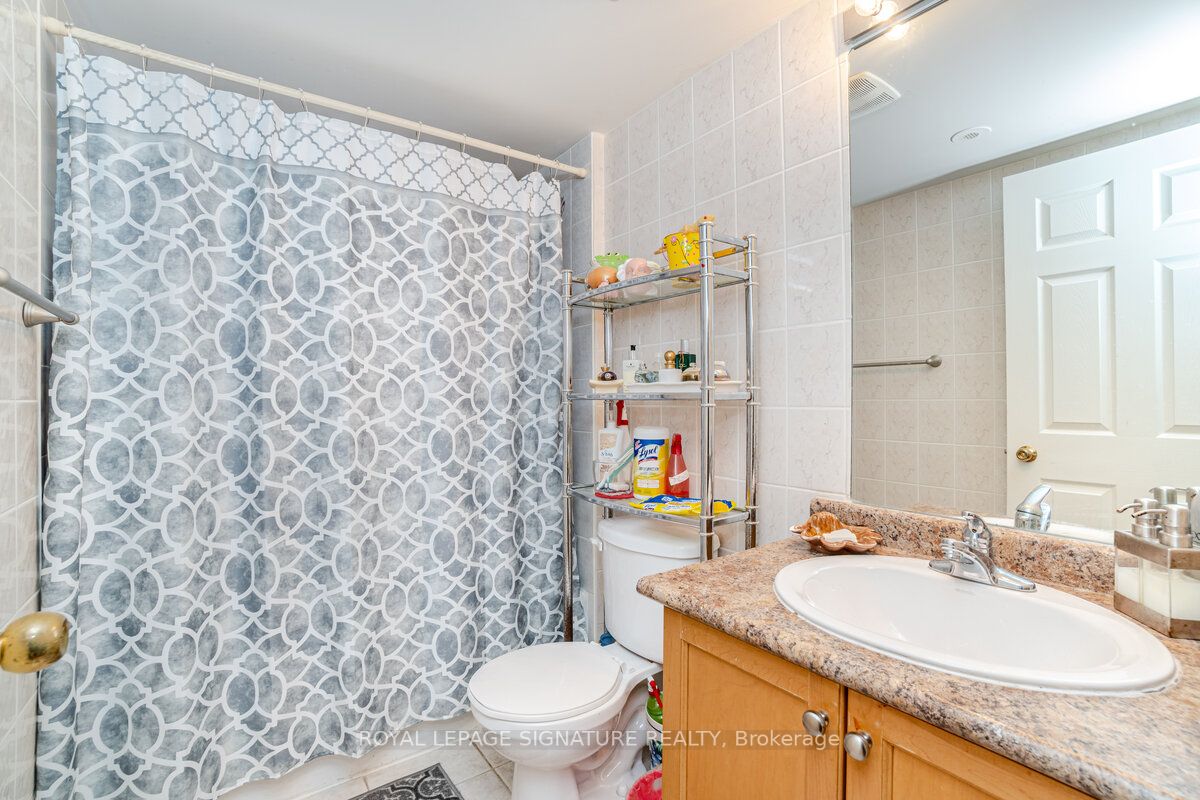 115 George Appleton Way, #2137