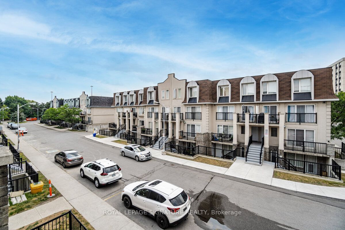 115 George Appleton Way, #2137