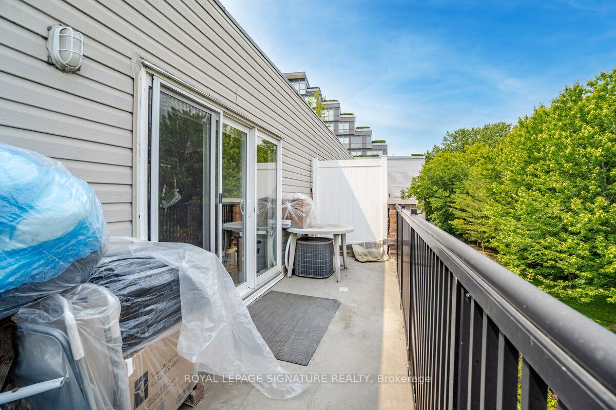 115 George Appleton Way, #2137