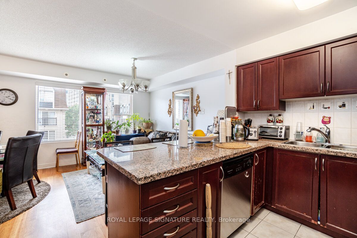 115 George Appleton Way, #2137