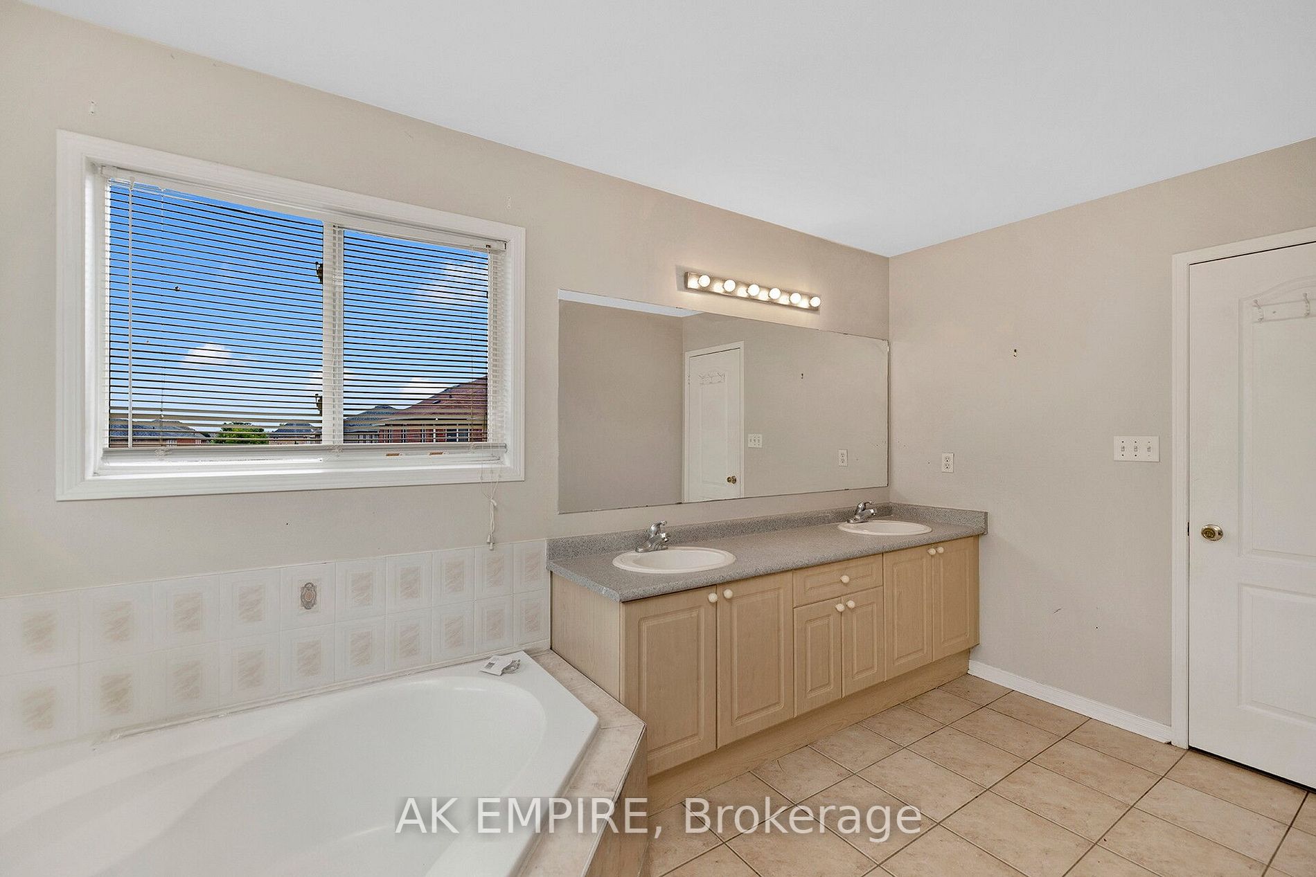 Listing W6129856 - Large Photo # 24