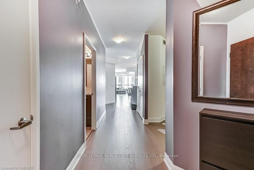 2480 Prince Michael Dr, #421