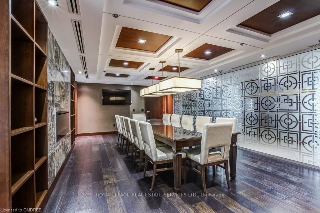 2480 Prince Michael Dr, #421