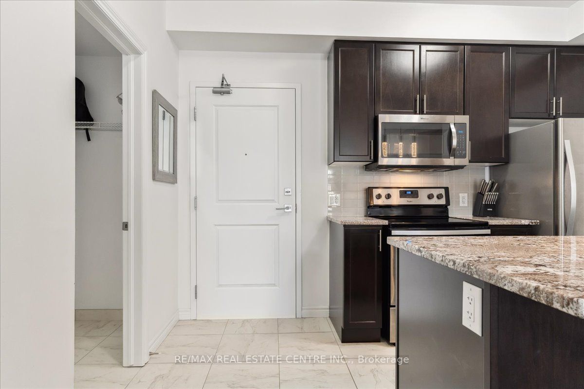2490 Old Bronte Road, #726