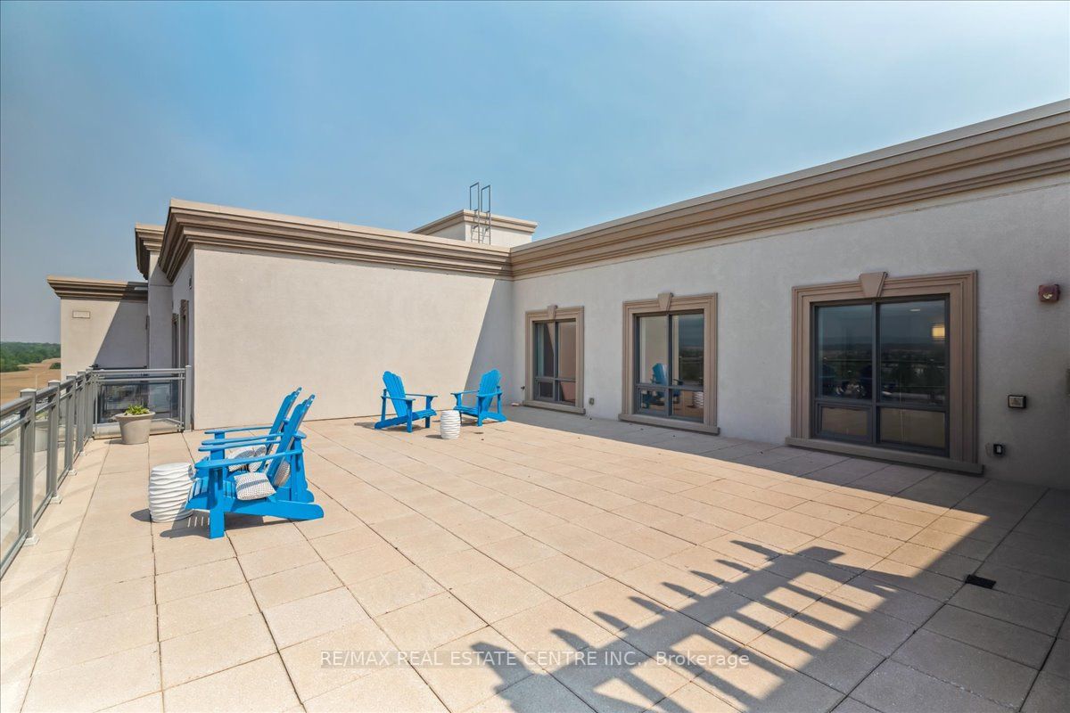 2490 Old Bronte Road, #726