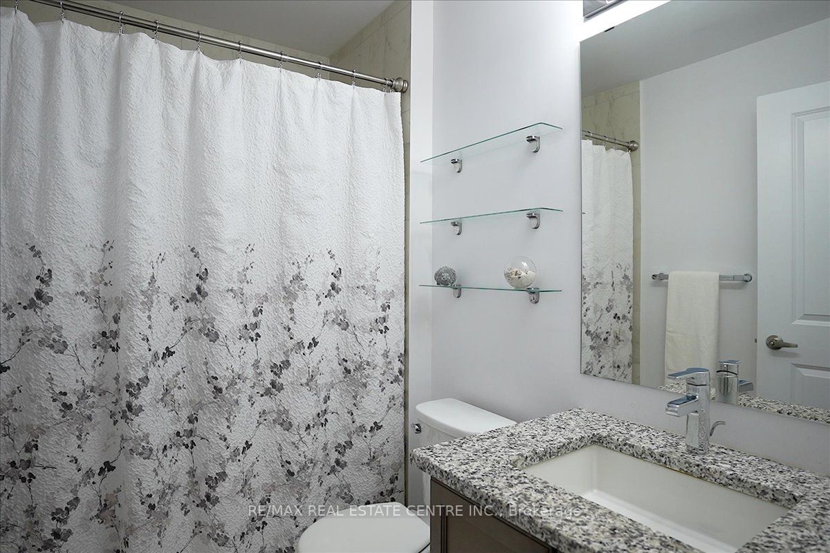 2490 Old Bronte Road, #726