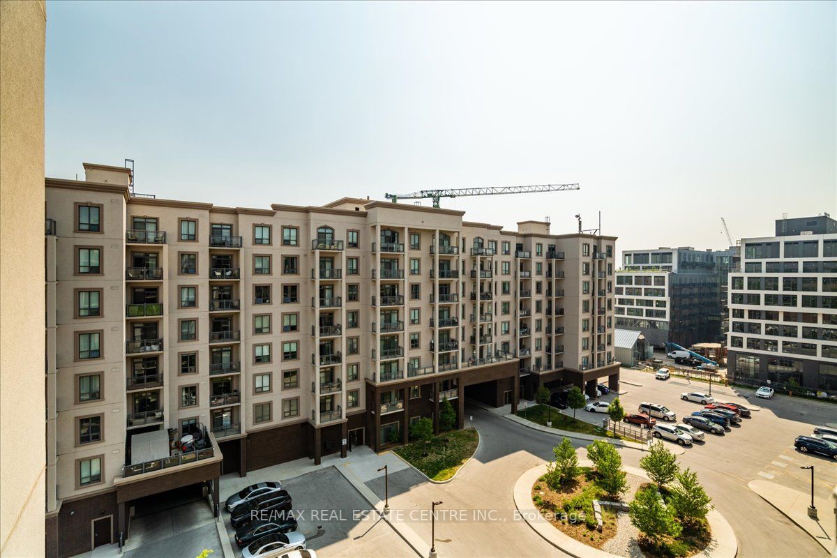 2490 Old Bronte Road, #726