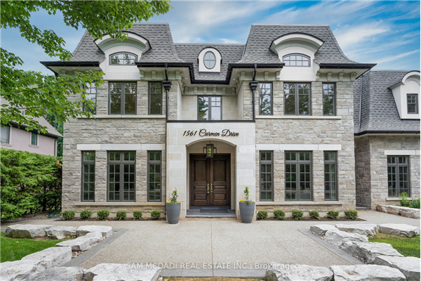 1561 Carmen Dr, Mississauga
