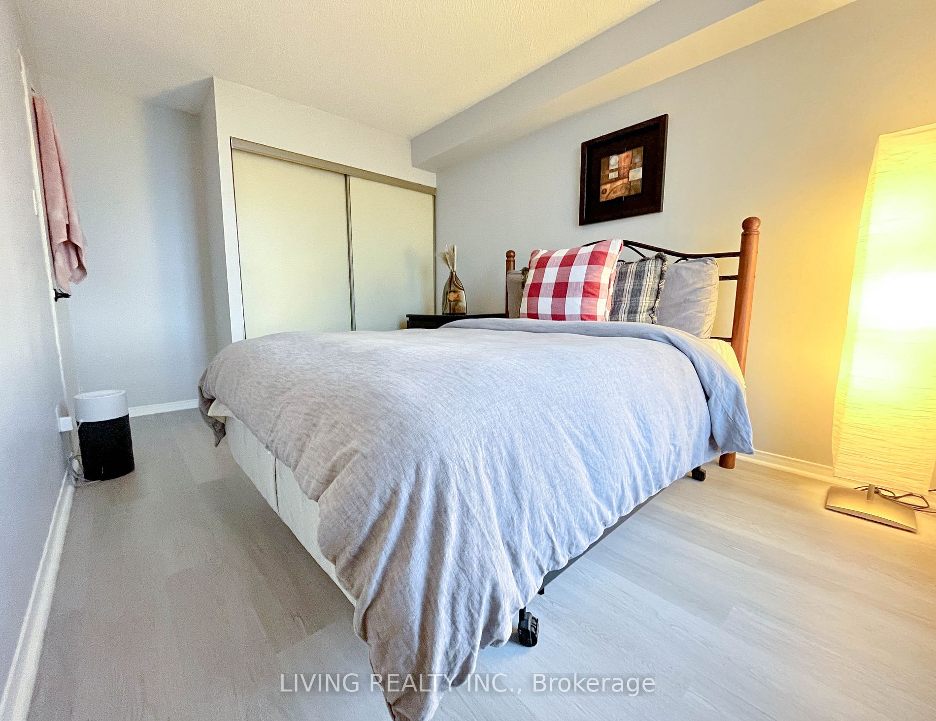 115 Hillcrest Ave, #1016